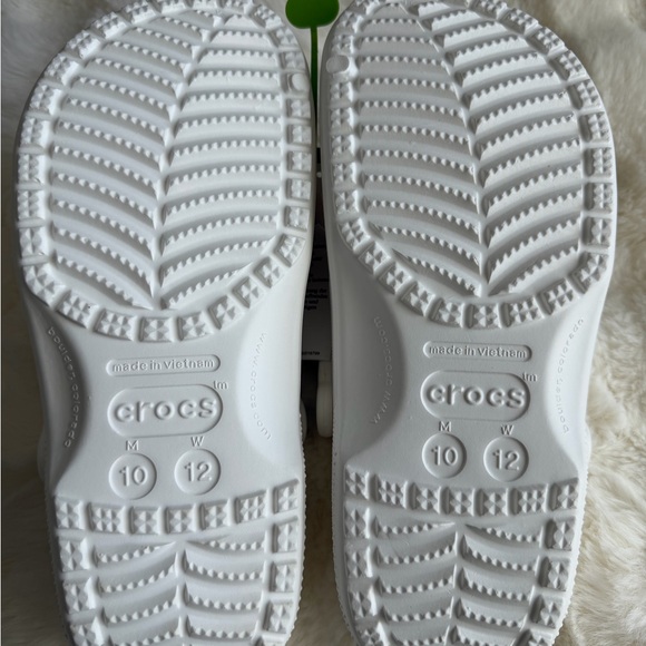 CROCS Kids Classic Clog - Bright White - Picture 2 of 6